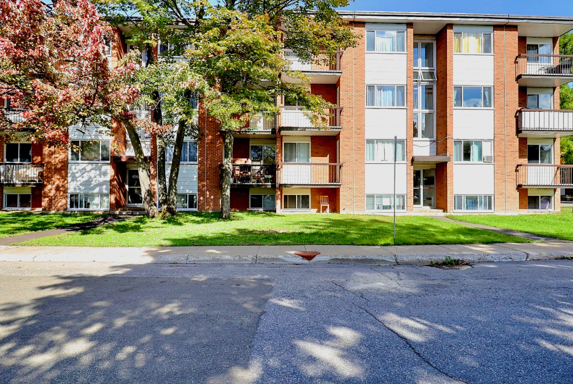 Appartement à louer à Ste-Foy, Québec, situé au 3398 Carré Roland-Couillard