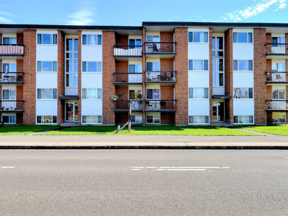 Appartement à louer à Ste-Foy, Québec, situé au 3409 Ch. Quatre-Bourgeois
