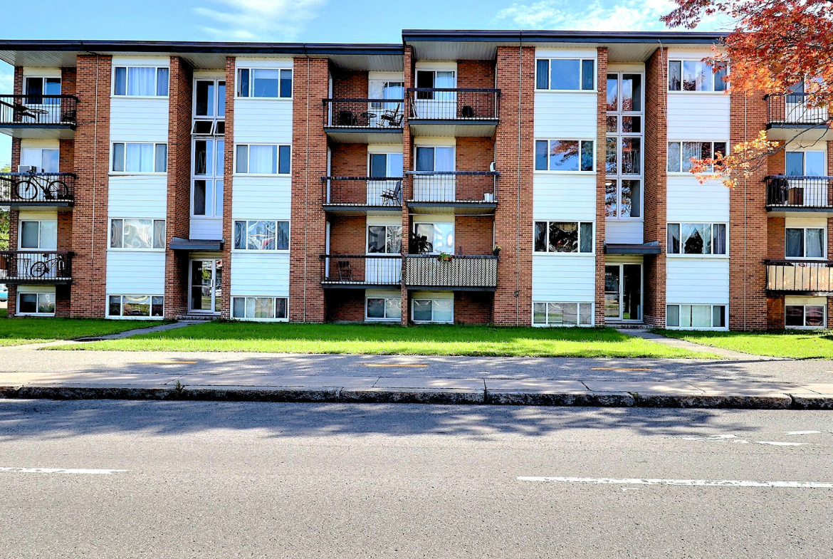 Appartement à louer à Ste-Foy, Québec, situé au 3413 Ch. Quatre-Bourgeois