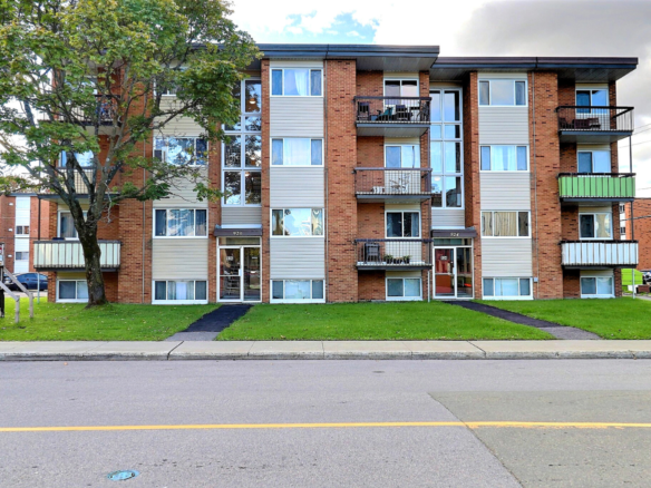 Appartement à louer à Ste-Foy, Québec, situé au 924 Avenue Bégon